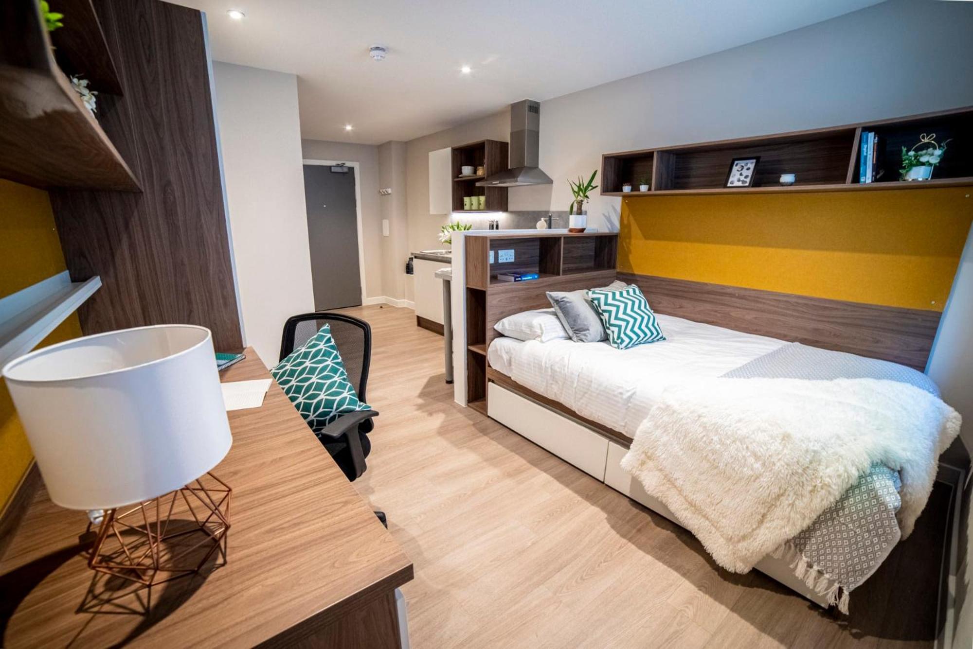 Stylish Studio Accommodations With Kitchen At Brewer'S Court In Edinburgh Buitenkant foto